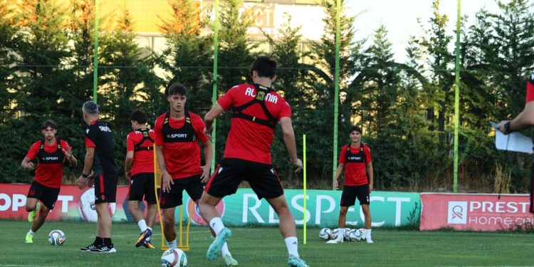 Kombëtarja U-21 nis grumbullimin në Moldavi, Rashica & Dodaj: Atmosferë pozitive, synojmë rezultat pozitiv