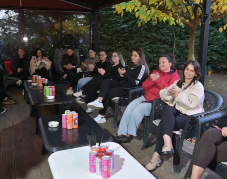 Takimi me të rinjtë, Gramos Sako hap zyrtarisht fushatën në Tepelenë: Ndërtoni këtu jetën dhe të ardhmen tuaj