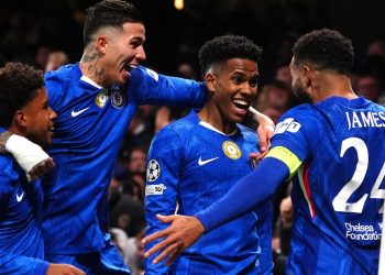 “Çmontuan” Barçën, Marseca: Fitore e madhe. Flick: E vështirë më 10 lojtarë