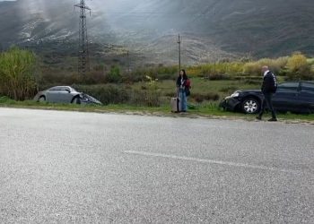 Aksident në rrugën Tepelenë-Gjirokastër