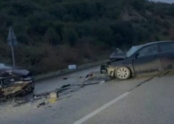 Aksident i rëndë në Levan-Tepelenë, dyshohet për disa të plagosur