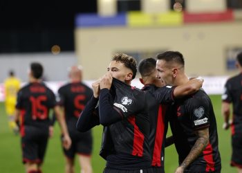 Shqipëria në “play-off”, kuqezinjtë me “laps e letër”, njihuni me rivalët e mundshëm