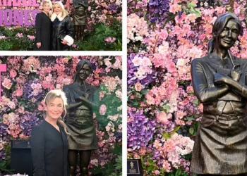 Bridget Jones merr statujën e saj në Londër: Ajo është më e lezetshme se unë