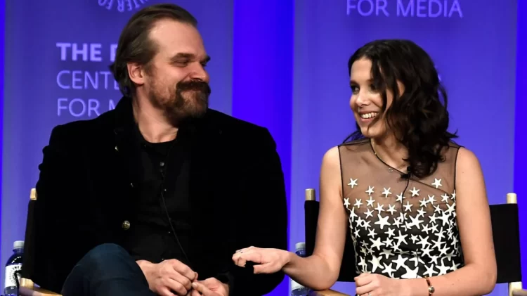 David Harbour reagon pasi Millie Bobby Brown e akuzoi për ngacmim: Nuk ishte qëllimi im