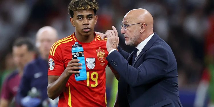 De la Fuente publikon listën, sa shumë mungesa, por rikthehet Yamal