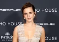 Emma Watson pranon se ndjehet në siklet me një skenë të zhveshjes nga filmi i vitit 2012