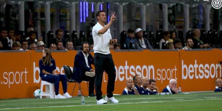 “Derbi vlen më shumë se 3 pikë”, trajneri i Interit: Gjithë bota na shikon, ndaj Milanit tregojmë veten