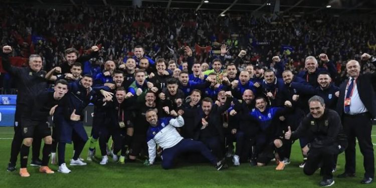 “Të ëndërrojmë së bashku”, FSHF uron Kosovën: Moment i dyfishtë krenarie për kombin tonë