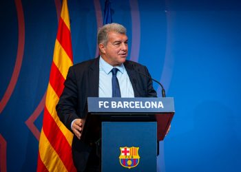 Inagurimi i stadiumit, Laporta hedh idenë: Do të ishte bukur nëse do ishte edhe Messi