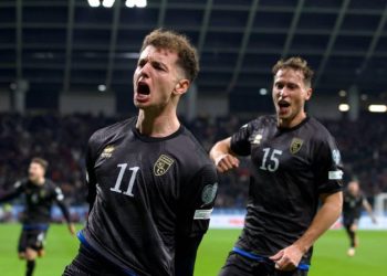 Asllani në modë, gjigandi gjerman nis tratativat – Balkanweb.com – News24