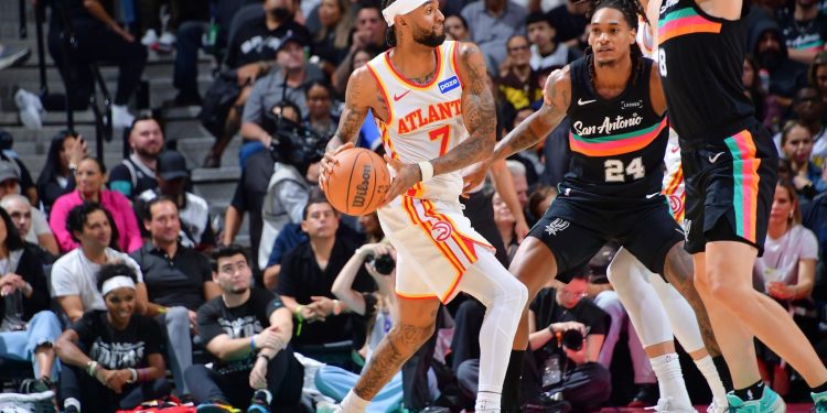 NBA/ San Antonio vijon ecurinë pozitive, Philadelphia mund Milwaukee