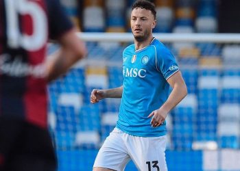 Napoli, Rrahmani drejt rinovimit me përmirësim page