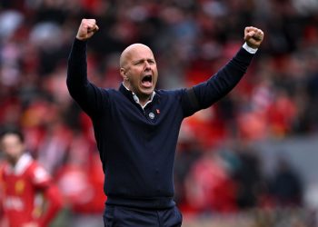 Në “fije të perit”, por Slot nuk shqetësohet: Kam gjëra të tjera për të menduar