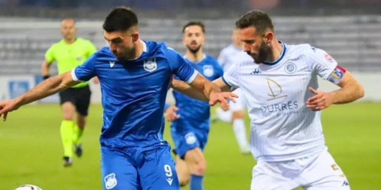 Ndeshja Dinamo-Teuta si “mallkim”, shtyhet 3 herë në dy fazat e para