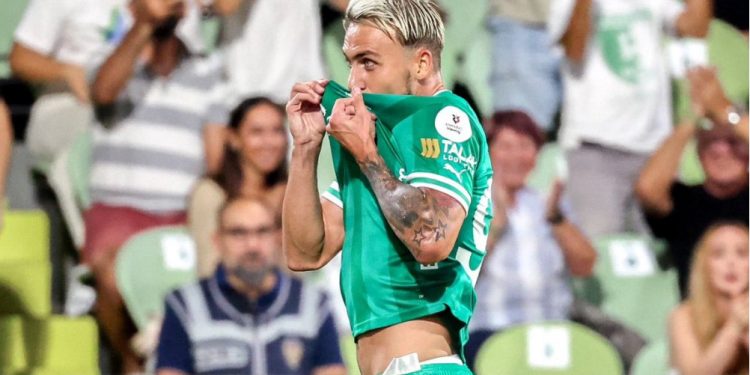 VIDEO/ Nuk u grumbullua nga Sylvinho, Seferi “shfryn” në Turqi, realizon dopietë