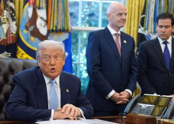 Shqipëria ëndërron Botërorin, Trump “ngroh” tifozët, prezanton “FIFA Pass”