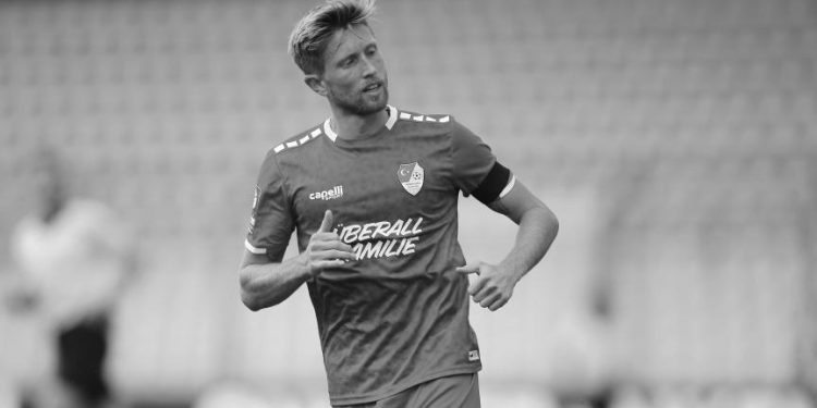 Ra nga teleferiku 70 metra i lartë, ndërron jetë lojtari gjerman