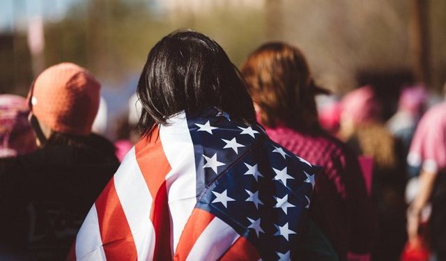 Paralajmërimi: Mund të pezullohet Lotaria Amerikane edhe për ata që e kanë fituar