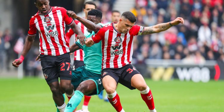 “I nënvlerësuar”, “The Sun” i kushton artikull Xhakës