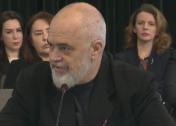 Rama: Do të dekriminalizojmë shpifjen për gazetarët