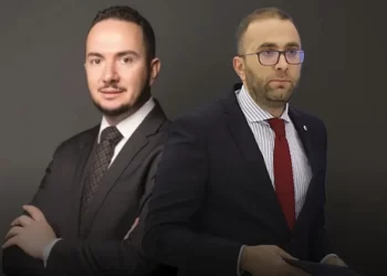 Salianji ia prish gjumin Gazment Bardhit, jo Berishës