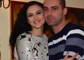 Sheila Haxhiraj rrëfen humbjen e vëllait: Mbeta pa gjysmën time…
