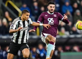 Dhuroi një asist me kokë, notë pozitive për Brojën, “bomberi” kuqezi fiton Burnley (VIDEO)