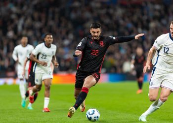 Broja rikthehet te goli, shkëlqejnë legjionarët