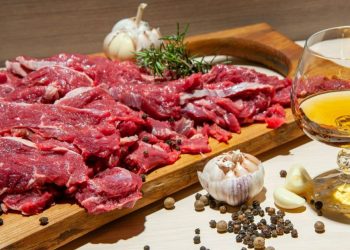 Studimi: Marinimi i mishit zvogëlon rrezikun e kancerit! Si duhet të veproni