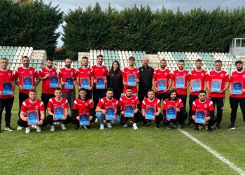 Përmbyllet me sukses edicioni i radhës i kursit UEFA C për zonën e Fierit, diplomohen 25 pjesëmarrës