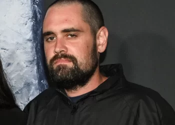 Faji prindëror, dështimi nga “përkëdhelja” dhe rruga drejt tragjedisë: çfarë doli në dritë për Nick Reiner