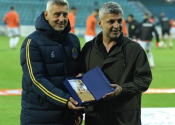 Abissnet Superiore/ Ivan Gvozdenović shpallet trajneri më i mirë i muajit nëntor