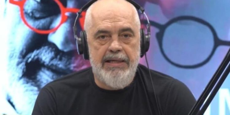 Rama: Në Kryeministri erdhën disa trimosha të BKH-së, nuk donin ta linin patllaken tek dera sipas rregullores së Gardës