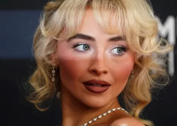 Sabrina Carpenter dënon përdorimin e këngës së saj nga administrata Trump: E neveritshme dhe çnjerëzore!