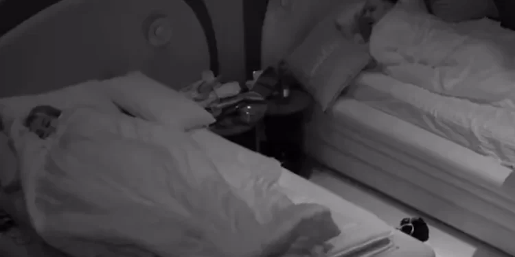 Labi-Elijonës: Po viktimizohesh se të ka vdekur nëna, të ishe e mirë s’do ishe larguar nga familja