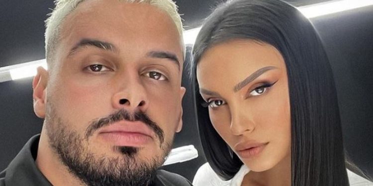 Katër vite bashkë, por jo në Facebook! Zbulimi që bëri Einxhel Shkira