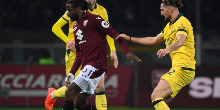 VIDEO/ Pulisic nderon Milanin, kuqezinjtë përmbysin Torinon