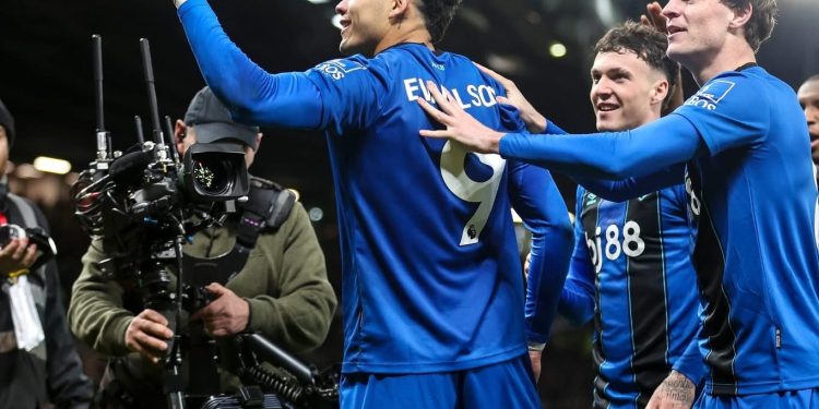 Spektakël te United-Bournemouth, 8 gola në Premier League