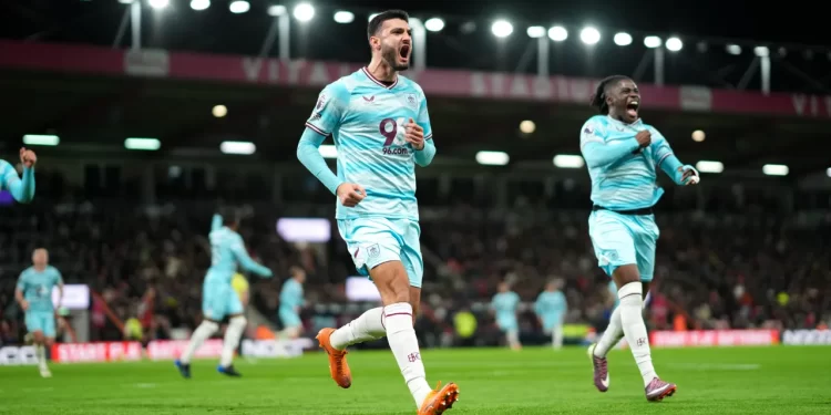 Broja nuk fshihet: I lumtur për golin e parë, faleminderit tifozë, Burnley do përmirësohet