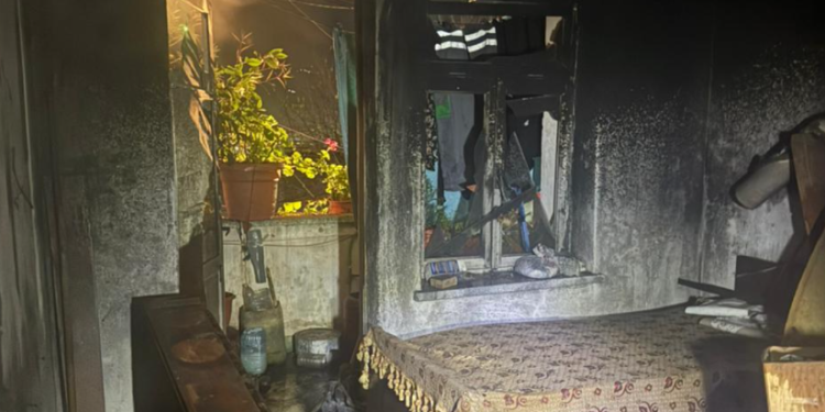 Zjarr në Gjirokastër, shkrumbohet apartamenti në “Granicë”