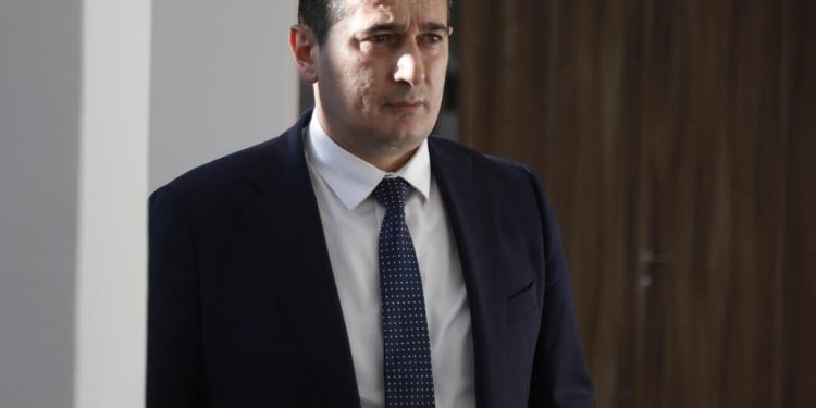 Karriera dhe dosjet e “nxehta” të Klodian Brahos