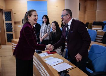 Kumbaro takim me Këshillin Kombëtar të Prindërve: Ditën kur mësuesit dhe prindërit të flasin të njëjtën gjuhë, fëmijët do të jenë në duar më të sigurta