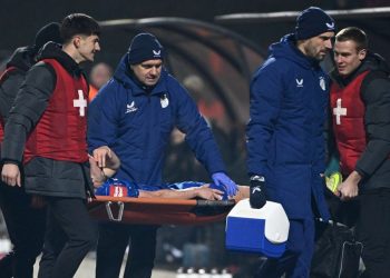 Doli nga fusha me barelë, te Dinamo të shqetësuar për Arbër Hoxhën