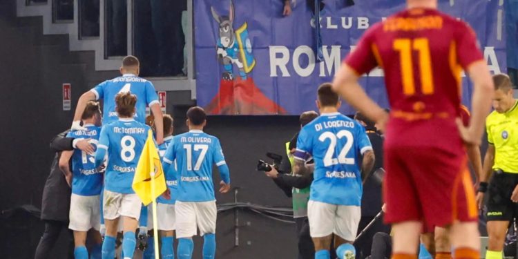 Contes i mjafton Nerez, Napoli kap Milan në krye, Gasperini bën moviolë: Ishte faull ndaj Kone