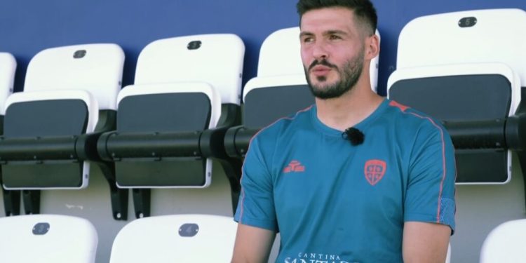 Cagliari merr vendimin, rikthen në ekip Alen Sherrin