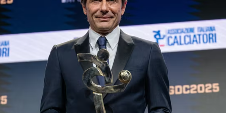 FOTO/ Më të mirët e vitit në Serie A, Napoli “rrëmben” skenën