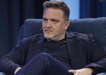 “Nuk kanë nevojë ta dëgjojnë nga unë…”/ Jul Deda flet për Bes Kallakun