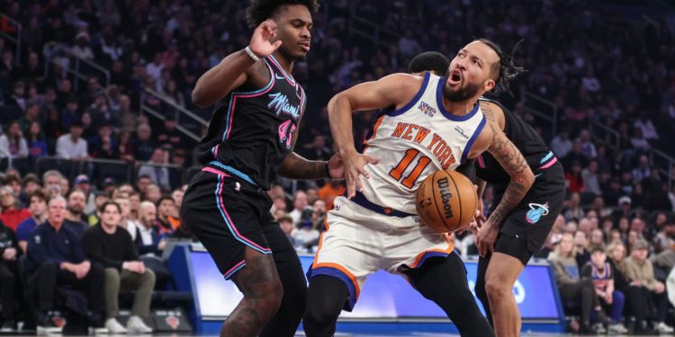 NBA/ Nicks mund Miami-n, suksese për Spurs e Minesotën, Kings surprizon Houston