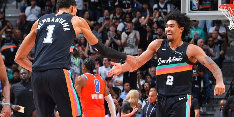 NBA/ Spurs mund Oklahoma-n, Phoenix i shkakton një humbje të rëndë Lakers