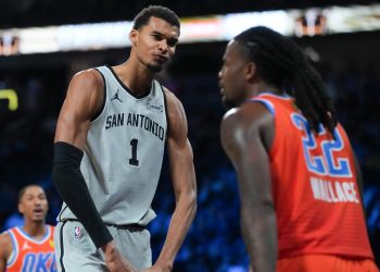 NBA CUP/ San Antonio mund kampionët e Oklahoma-s, në finale sfidojnë New York
